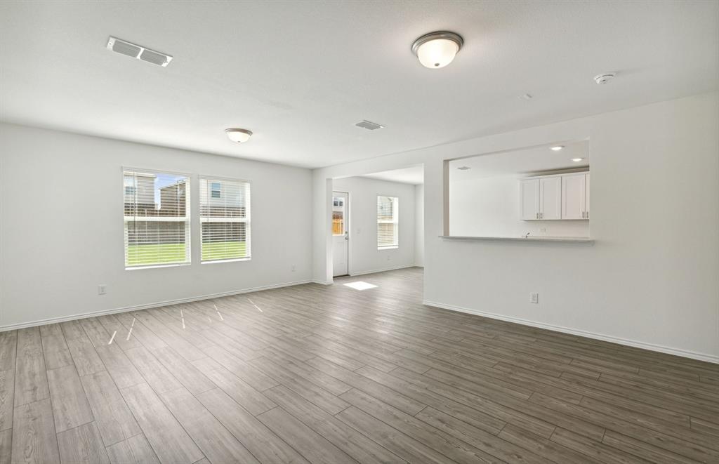 Travis Ranch 30s - Residential