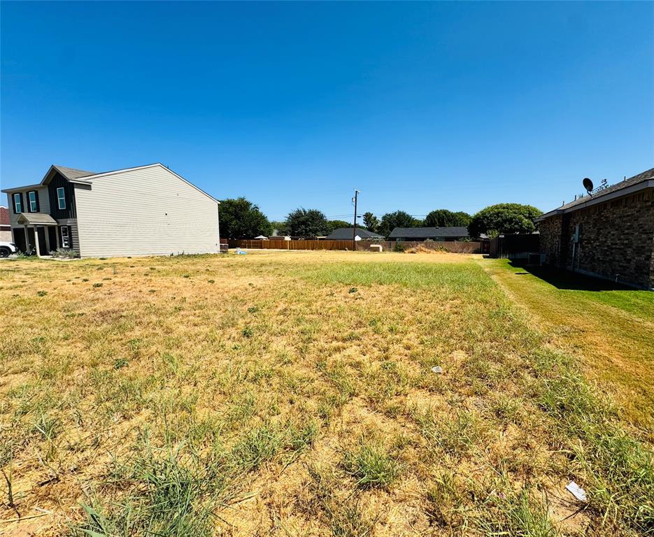 2100 Brooke Lane