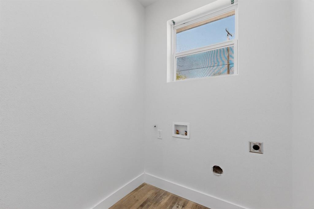 Terrell Rev - Residential