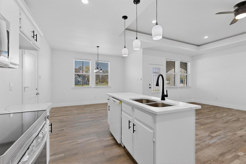 Terrell Rev - Residential