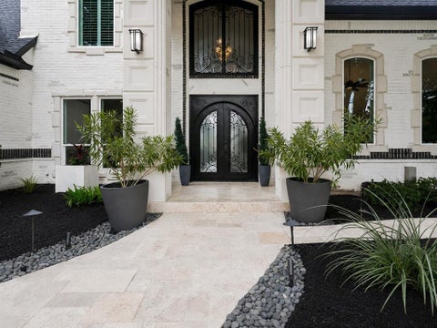Photo of 2508 Independence Road, Colleyville, TX 76034 (MLS # 21346057)