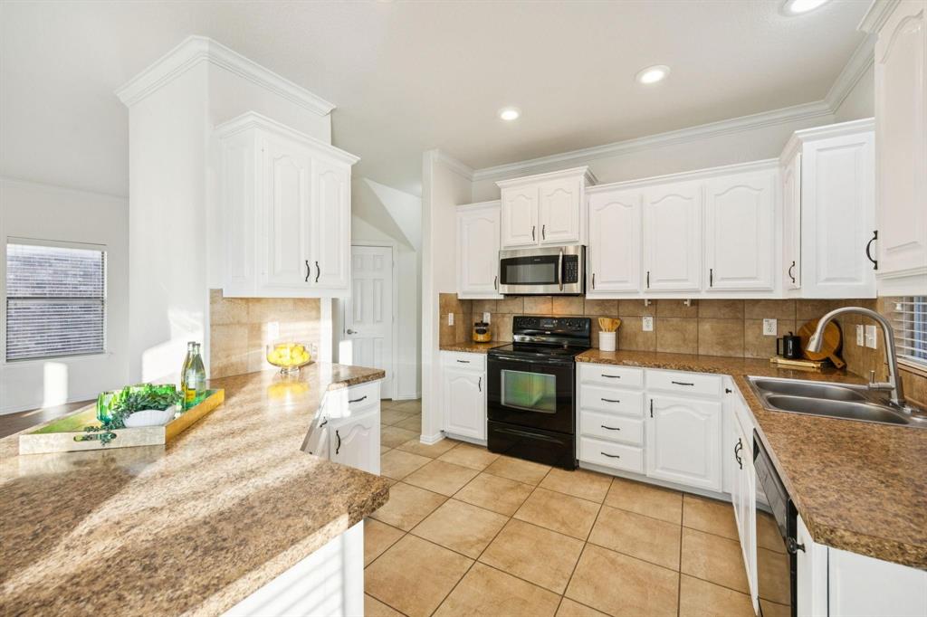 Villages Of Woodland Spgs W - Residential Lease