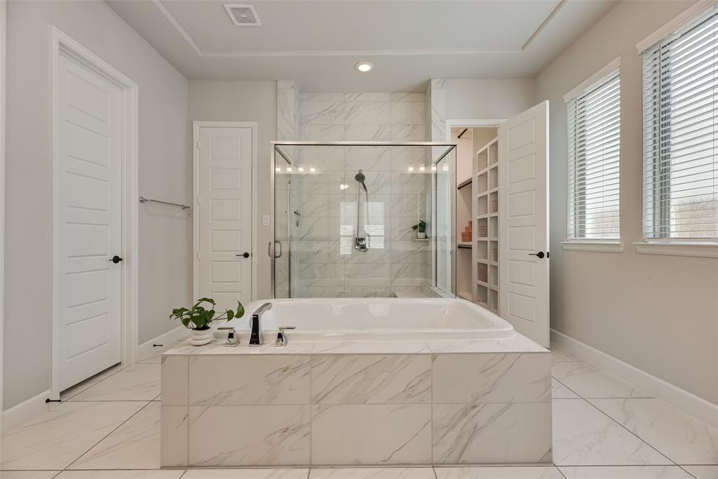 Carrollton Add Castle Hills-Ph - Residential