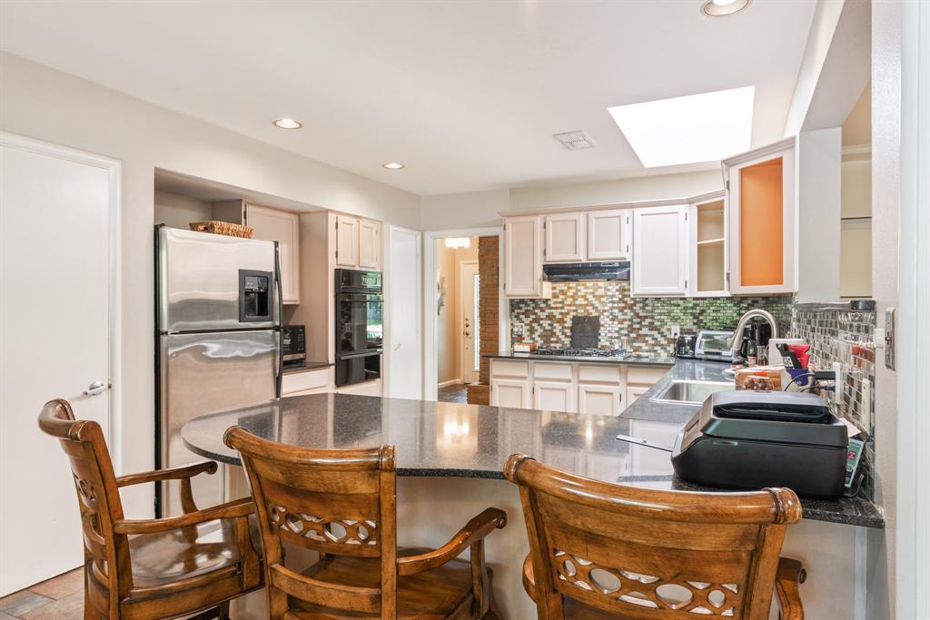 Mockingbird Hill Rev - Residential Lease