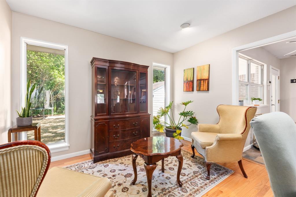 Mockingbird Hill Rev - Residential Lease