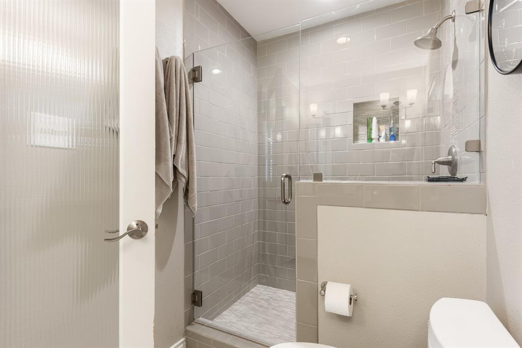 Mockingbird Hill Rev - Residential Lease