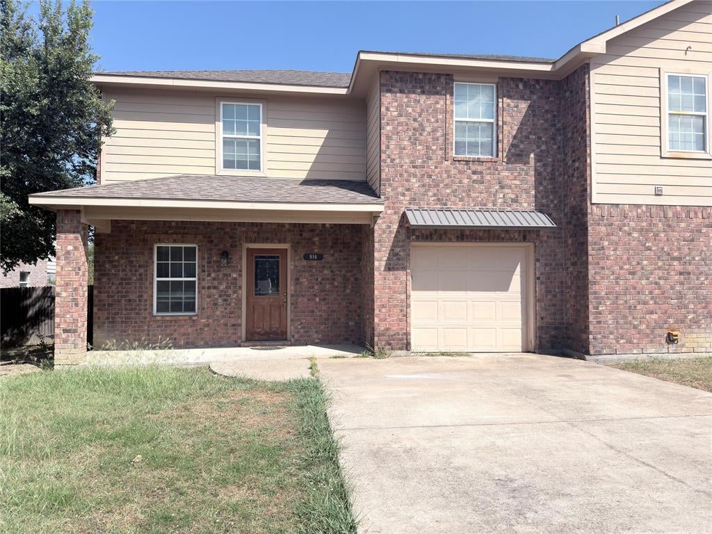 Photo of 916 Parkplace Ridge, Princeton, TX 75407 (MLS # 21392398)