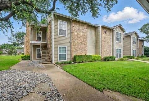 Photo of 8600 Coppertowne Lane #502, Dallas, TX 75243 (MLS # 21294853)