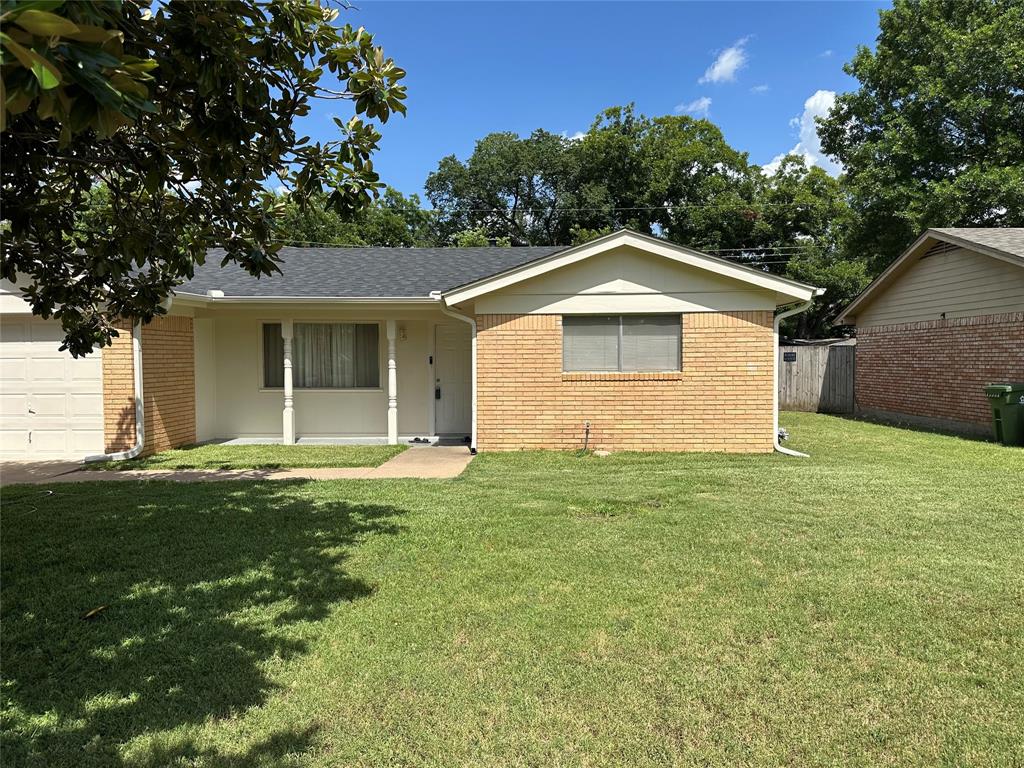1352 Simpson Drive