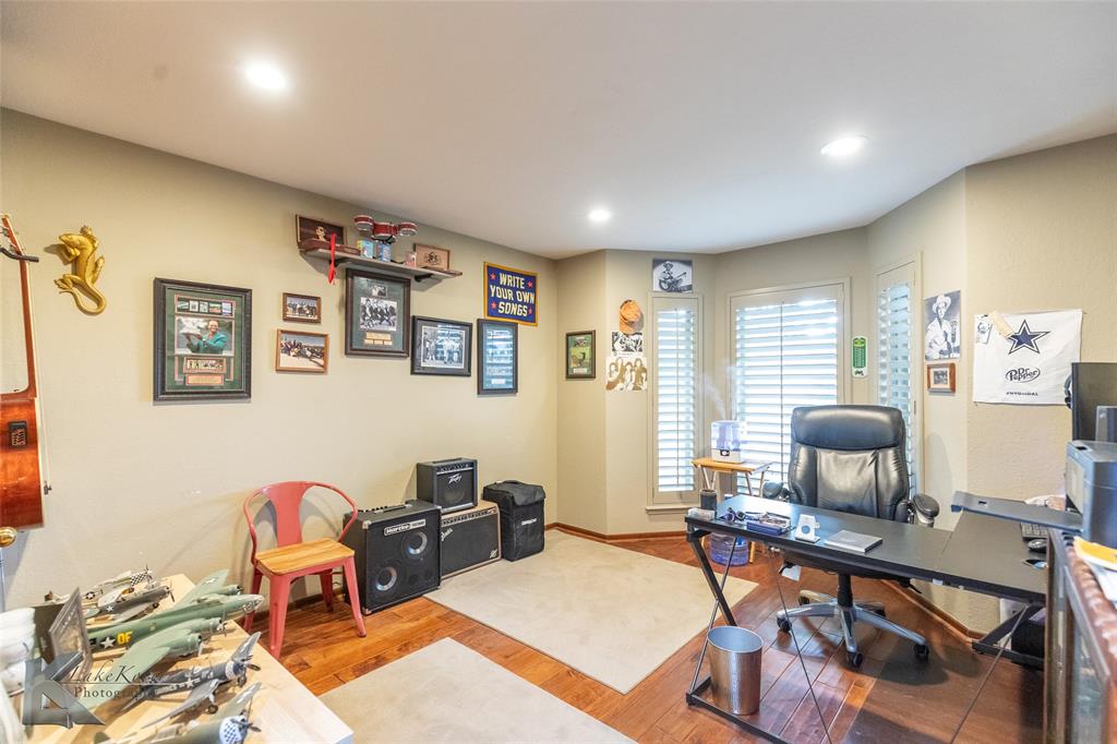 Woodlake - Residential