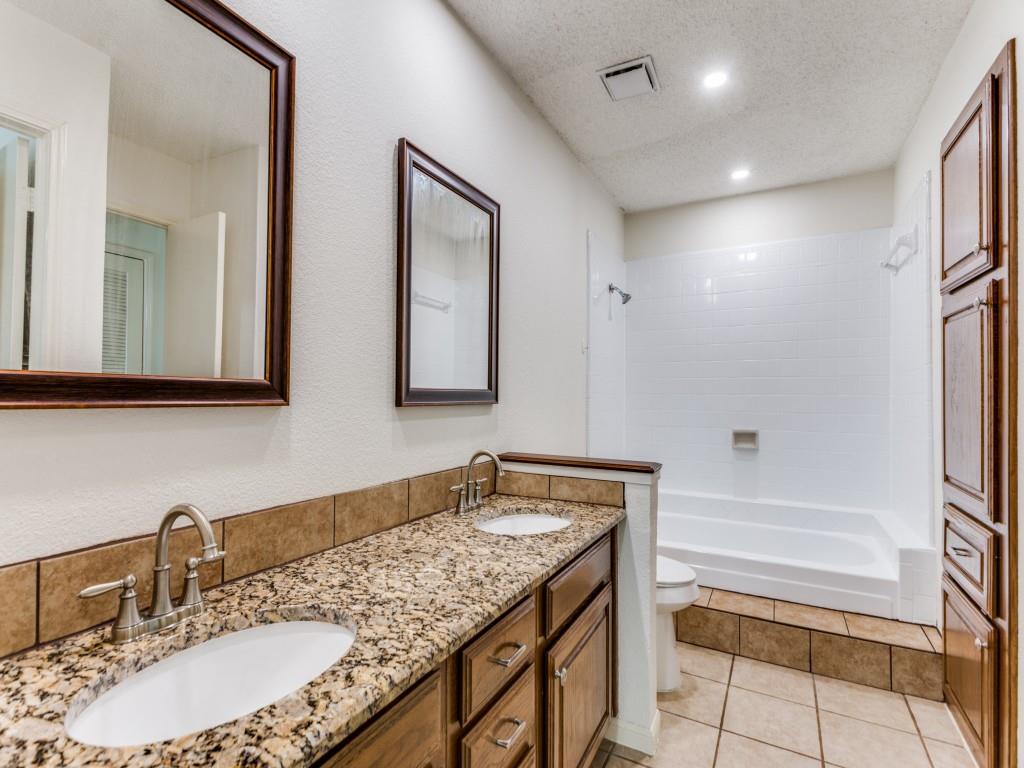 Arlington, Texas 76011, United States, 1 Bedroom Bedrooms, ,1 BathroomBathrooms,Residential,Active,225517