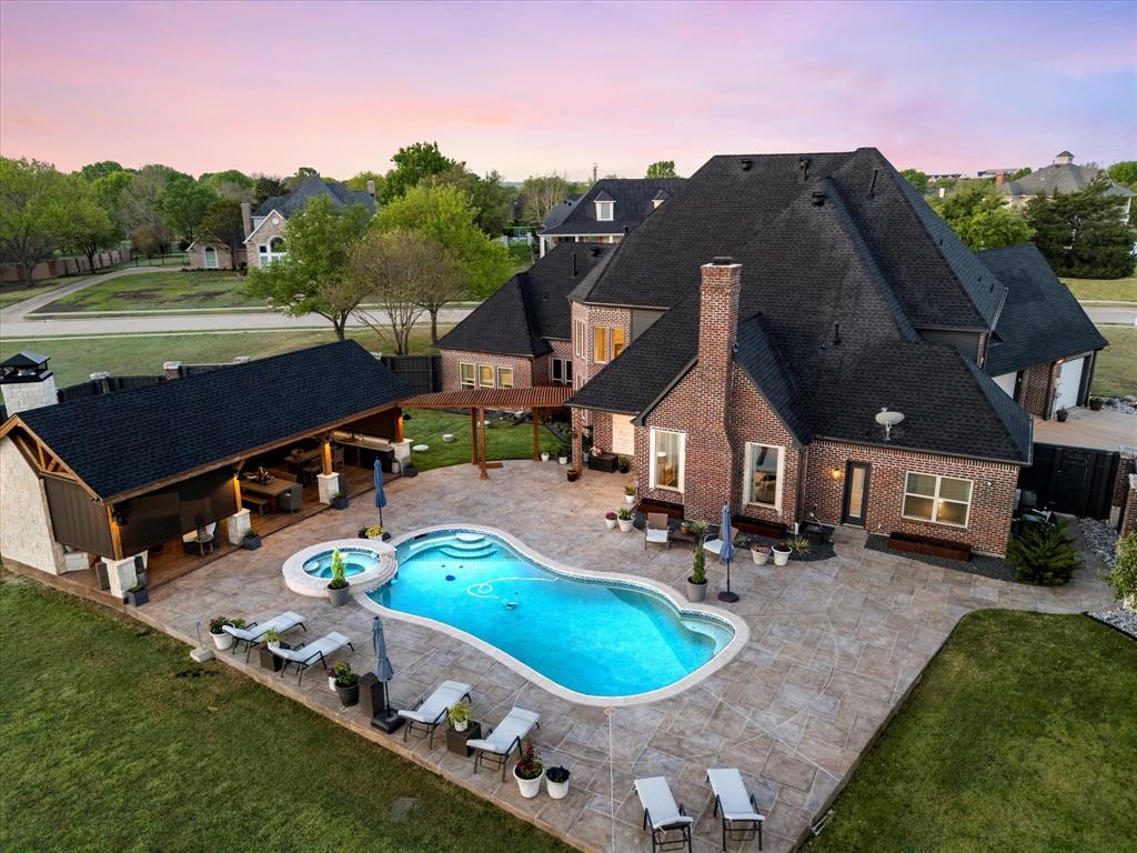 501 Loma Vista