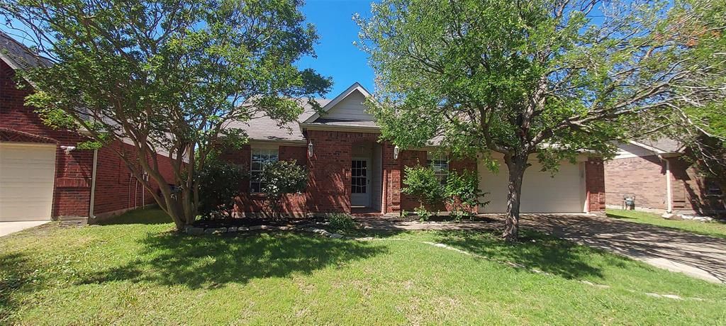 Photo of 1011 Bainbridge Lane, Forney, TX 75126 (MLS # 21243746)