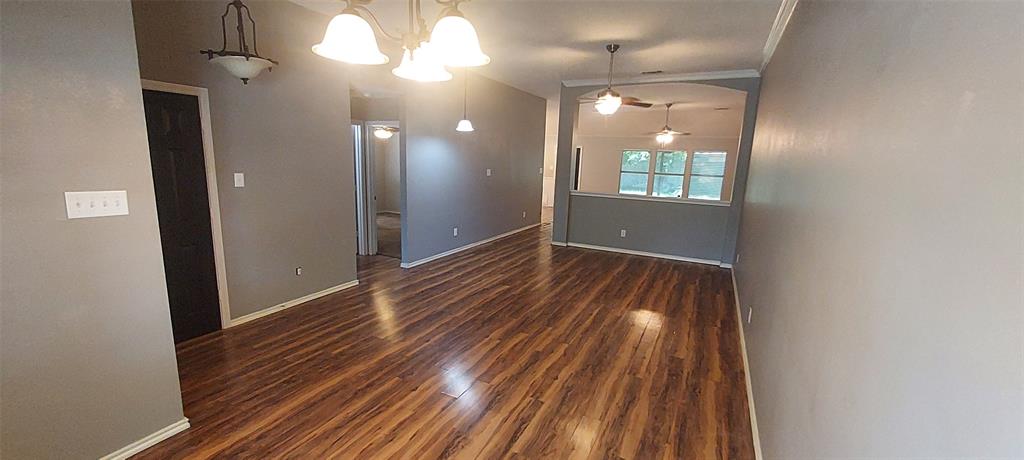 1011 Bainbridge Lane