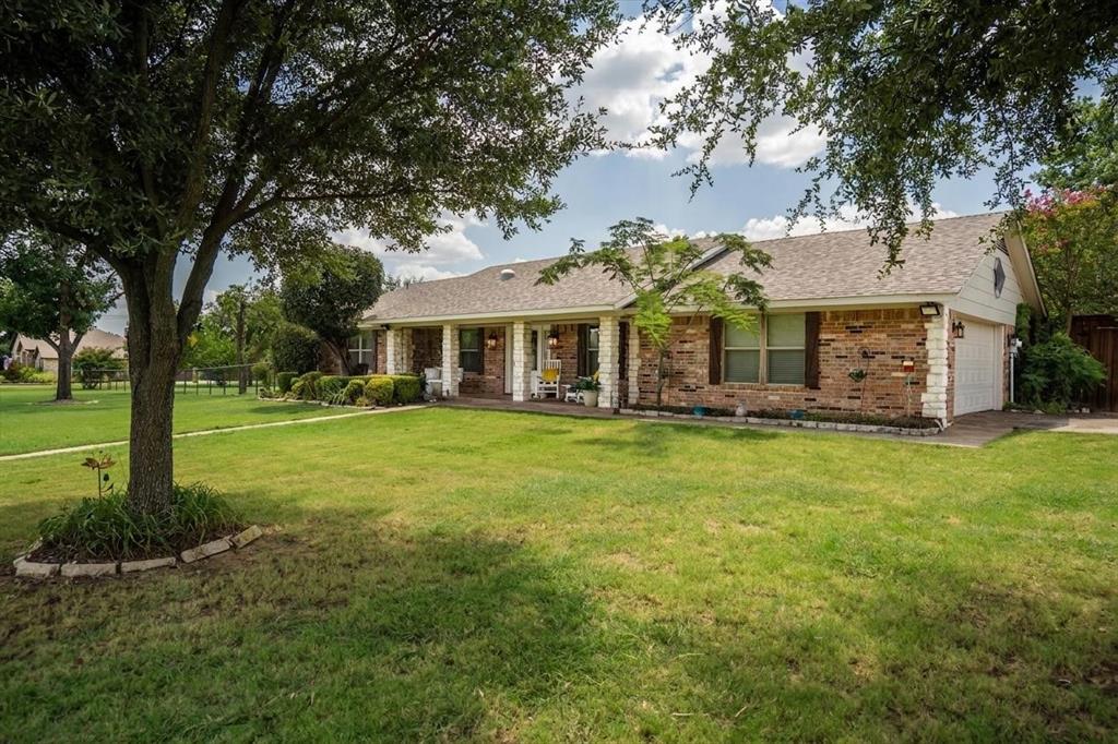 301 Meadow Knoll Drive