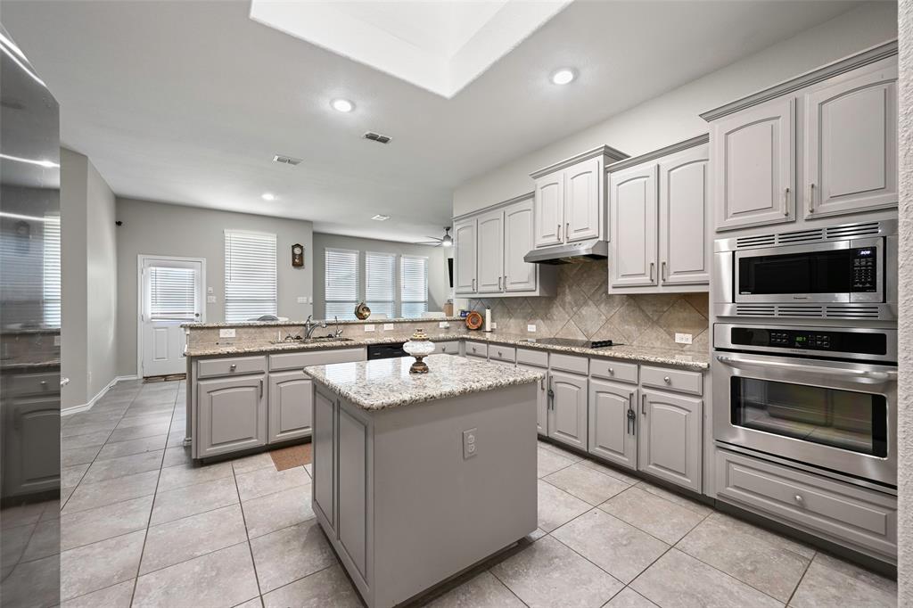 Kingston Mdws Ph 4 - Residential