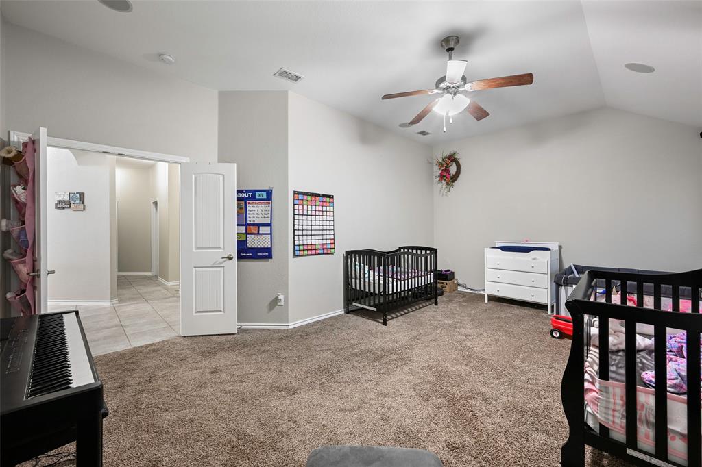 Kingston Mdws Ph 4 - Residential