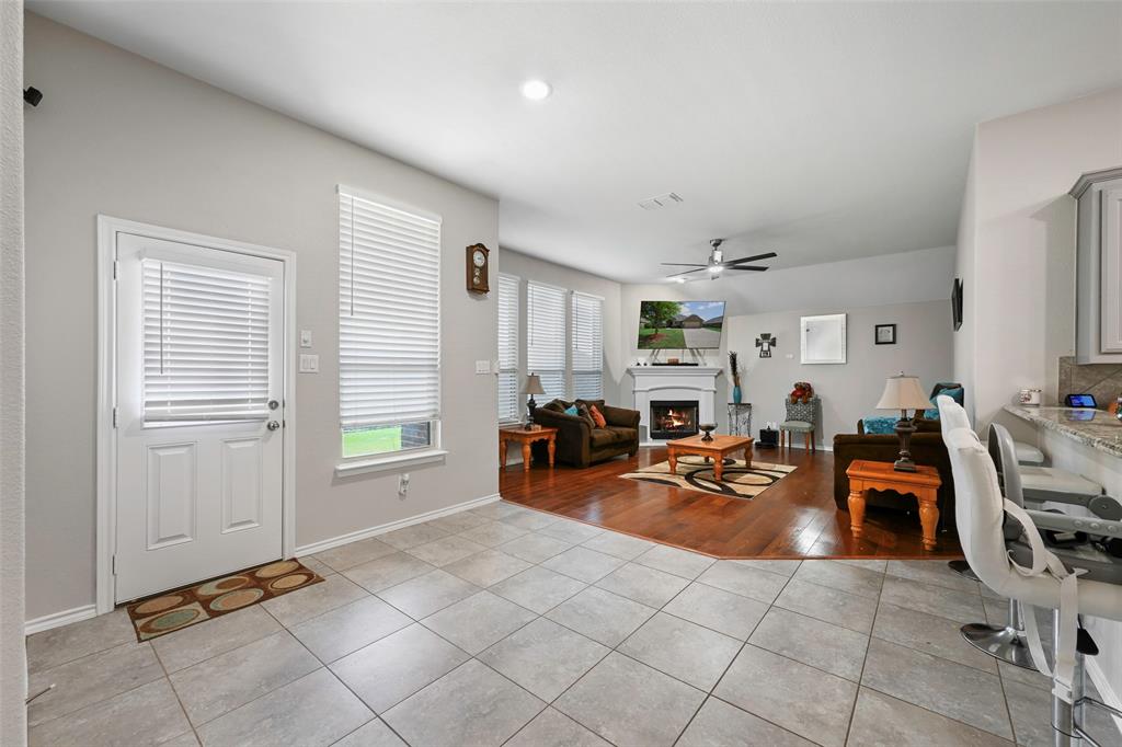 Kingston Mdws Ph 4 - Residential