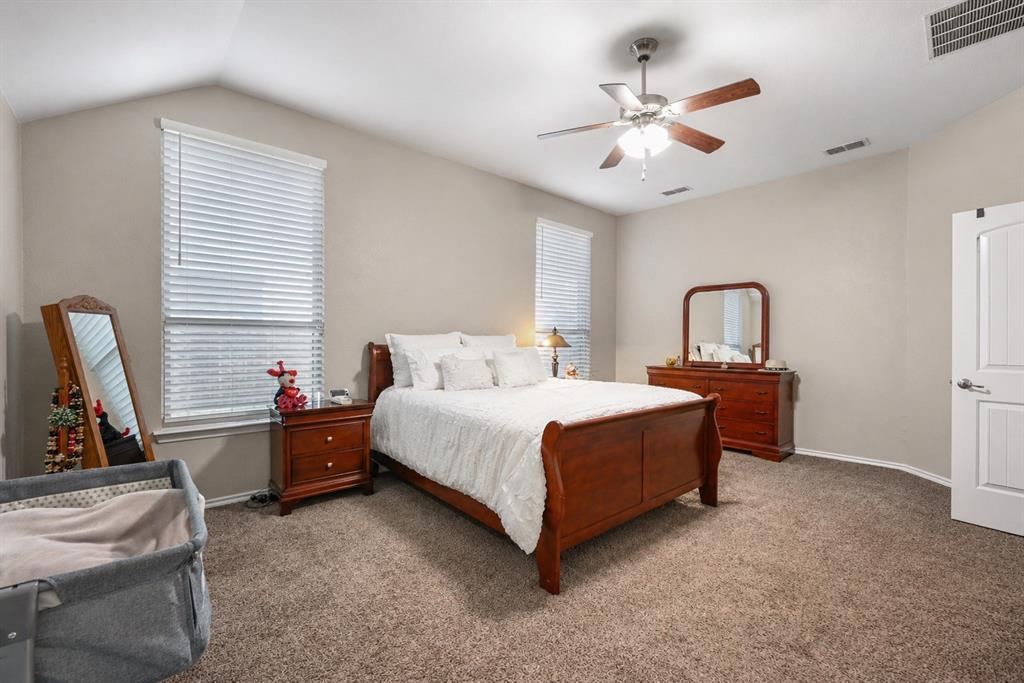 Kingston Mdws Ph 4 - Residential