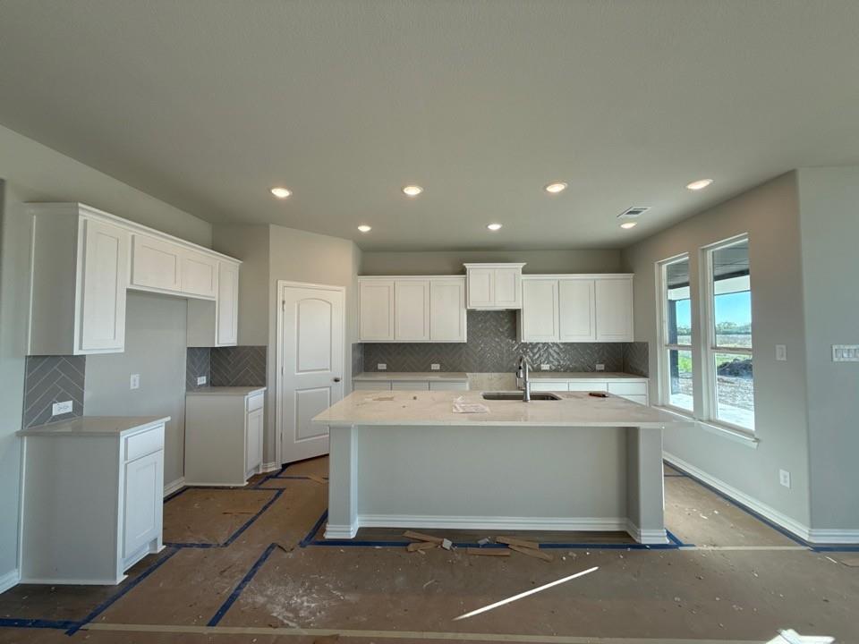 1080 County Road 200