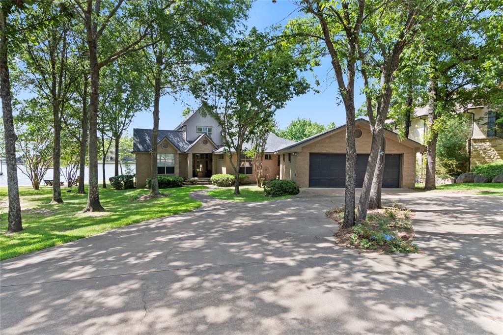 109 Pinehurst Drive