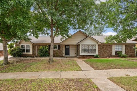 2416 Shady Turf Drive Bedford TX 76022