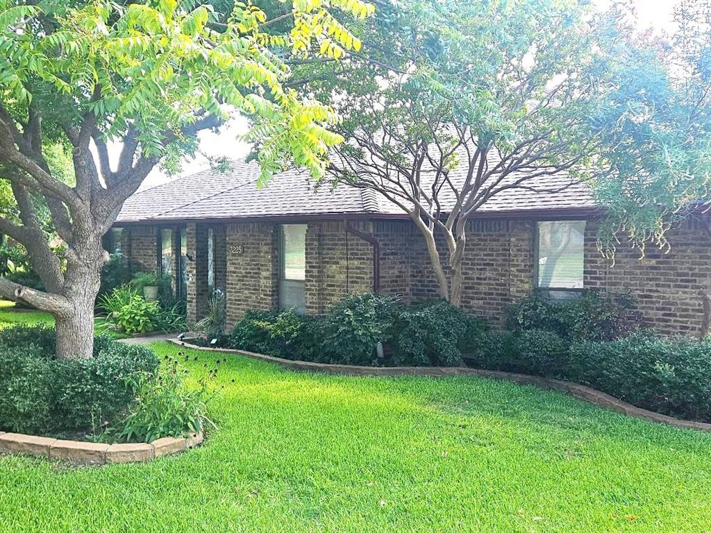3225 Sugarbush Drive