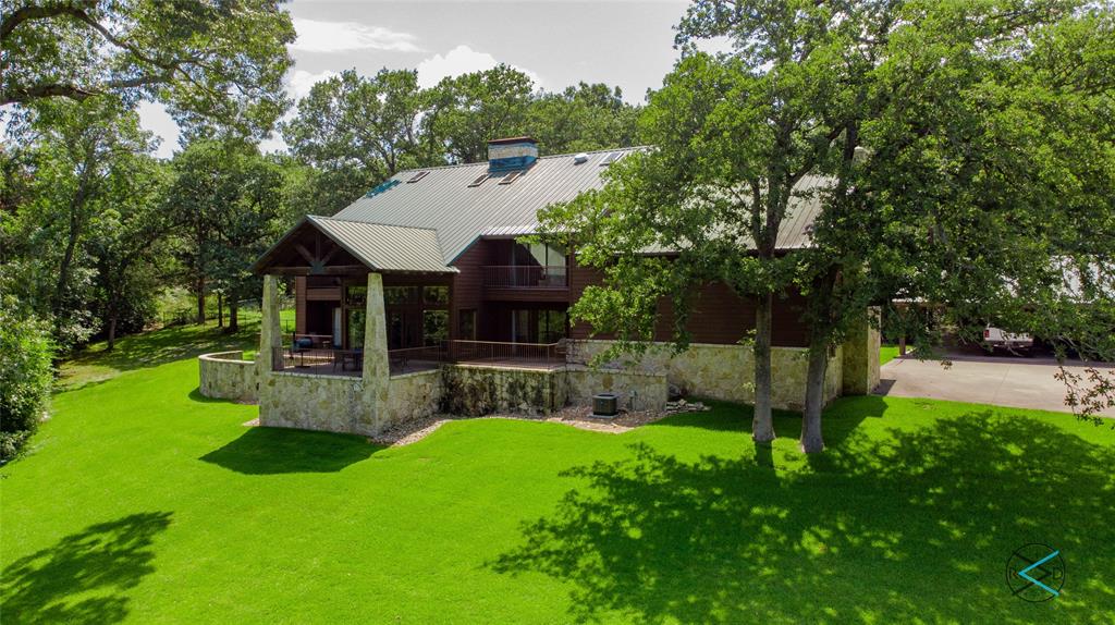 906 Valle Vista Drive