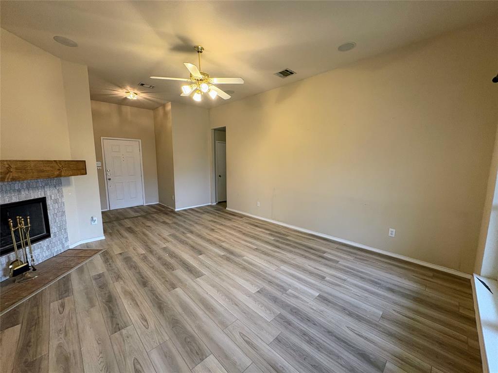 Sandy Glen Add Ph III - Residential Lease