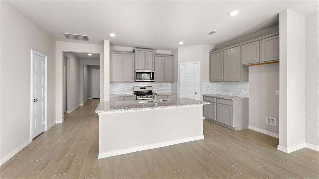 Devonshire - Residential