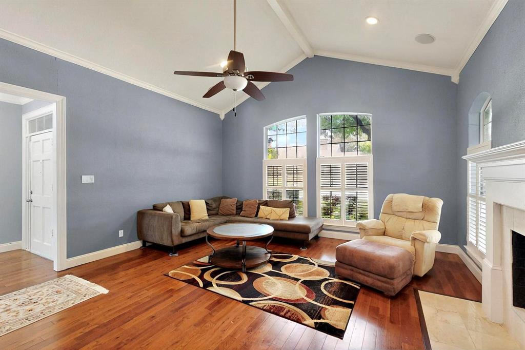 12901 Jennifer Place