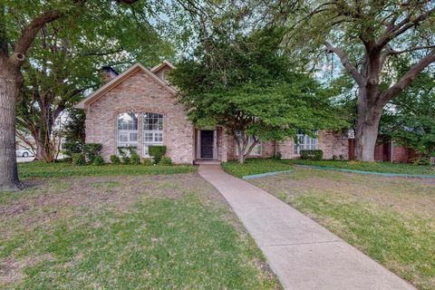 12901 Jennifer Place Dallas TX 75243