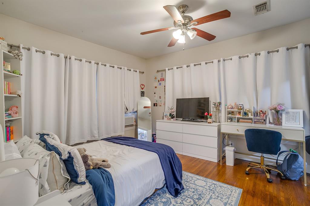 University Place Add - Residential Lease