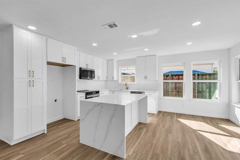 906 Thistle Circle Allen TX 75002