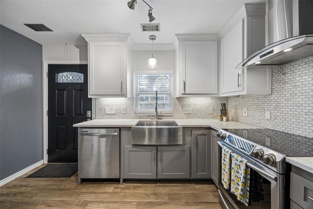 Esperanza Del Sol - Residential