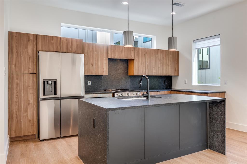 Clifton Place 02 - Residential Lease