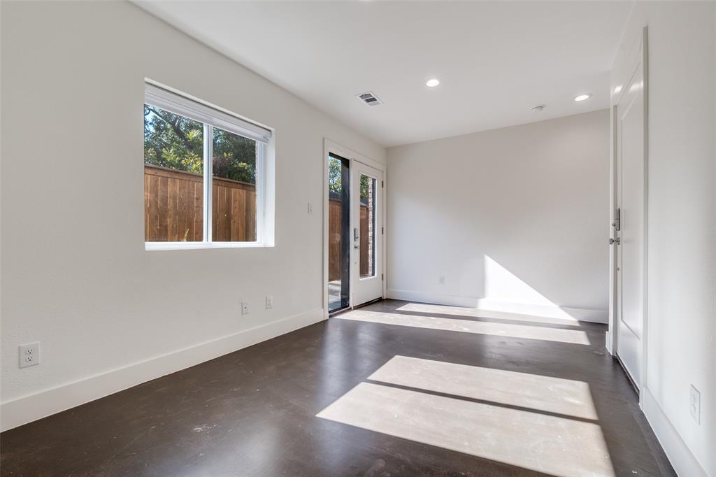 Clifton Place 02 - Residential Lease