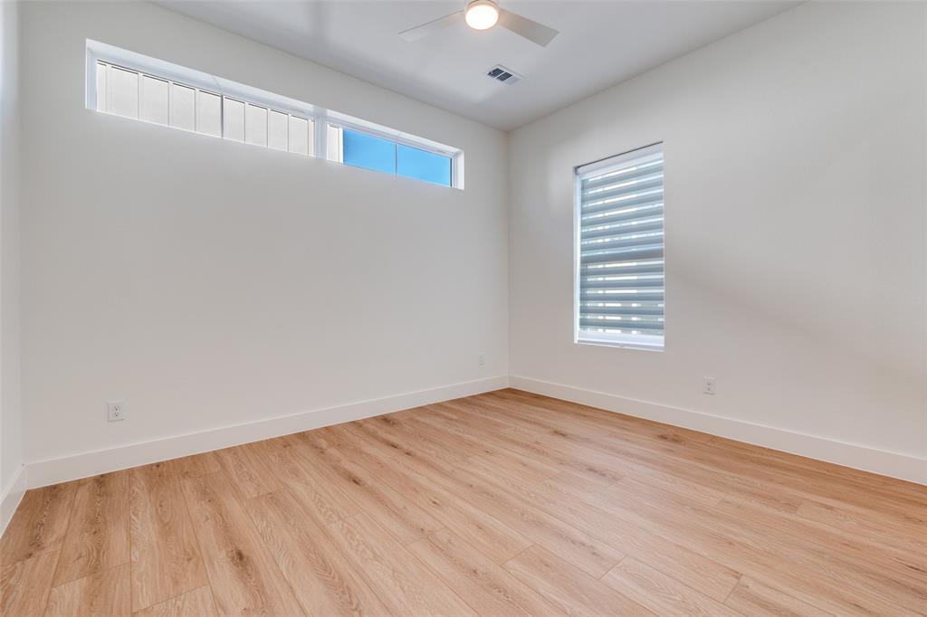 Clifton Place 02 - Residential Lease