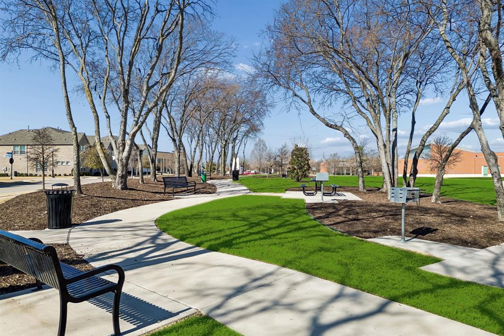 Lake Rdg Commons South - Residential