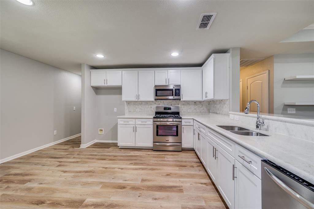 6726 Hickory Creek Drive