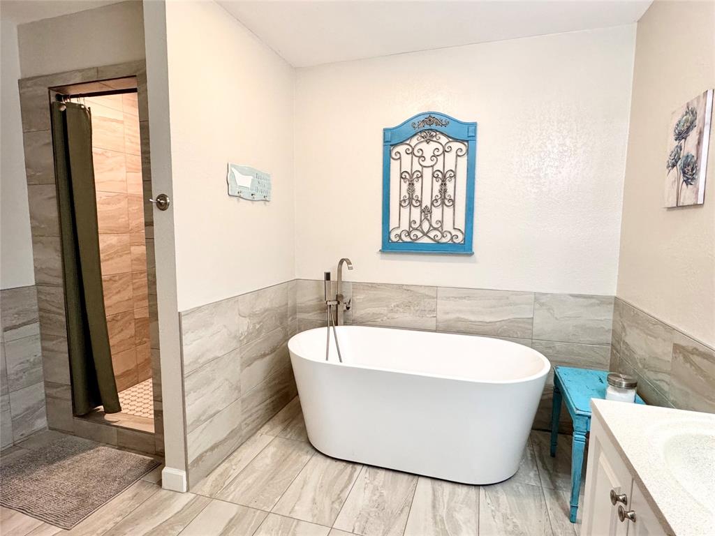 KEY WILLIAM O - Residential Lease