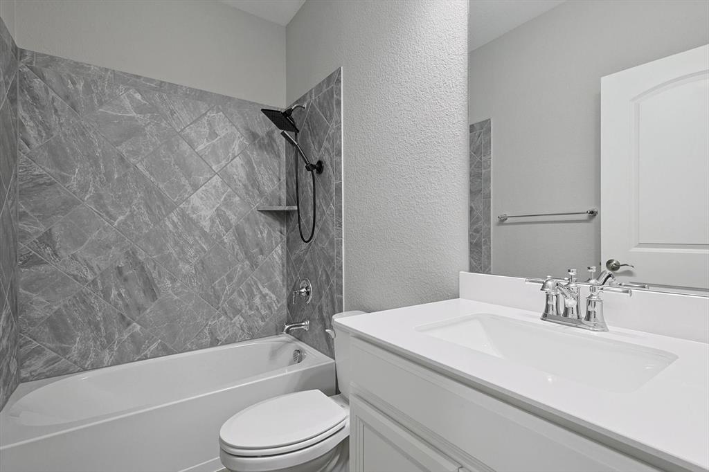 Pecan Square Ph 1b - Residential Lease