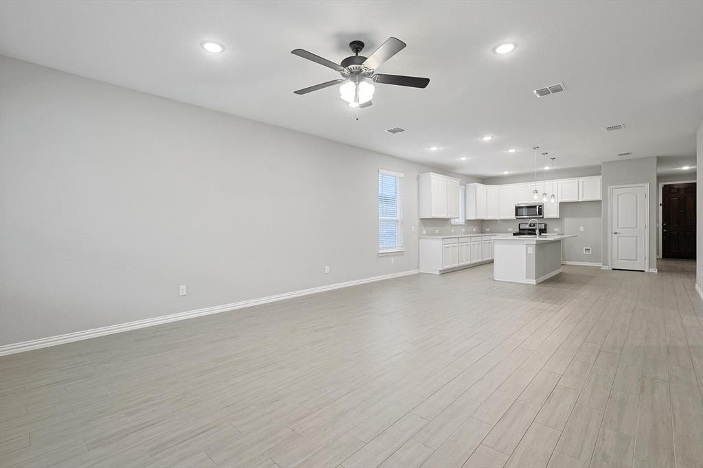 Pecan Square Ph 1b - Residential Lease