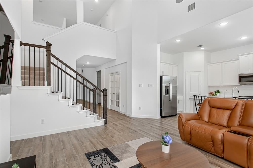 7013 Black Ash Lane