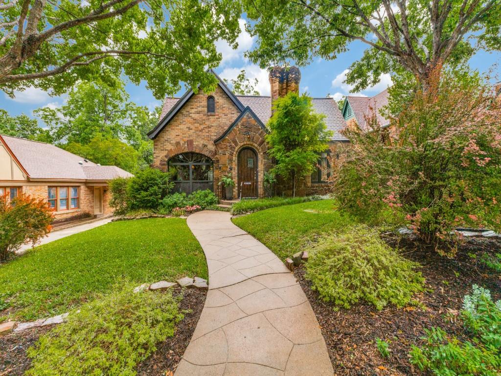 1107 Clermont Avenue