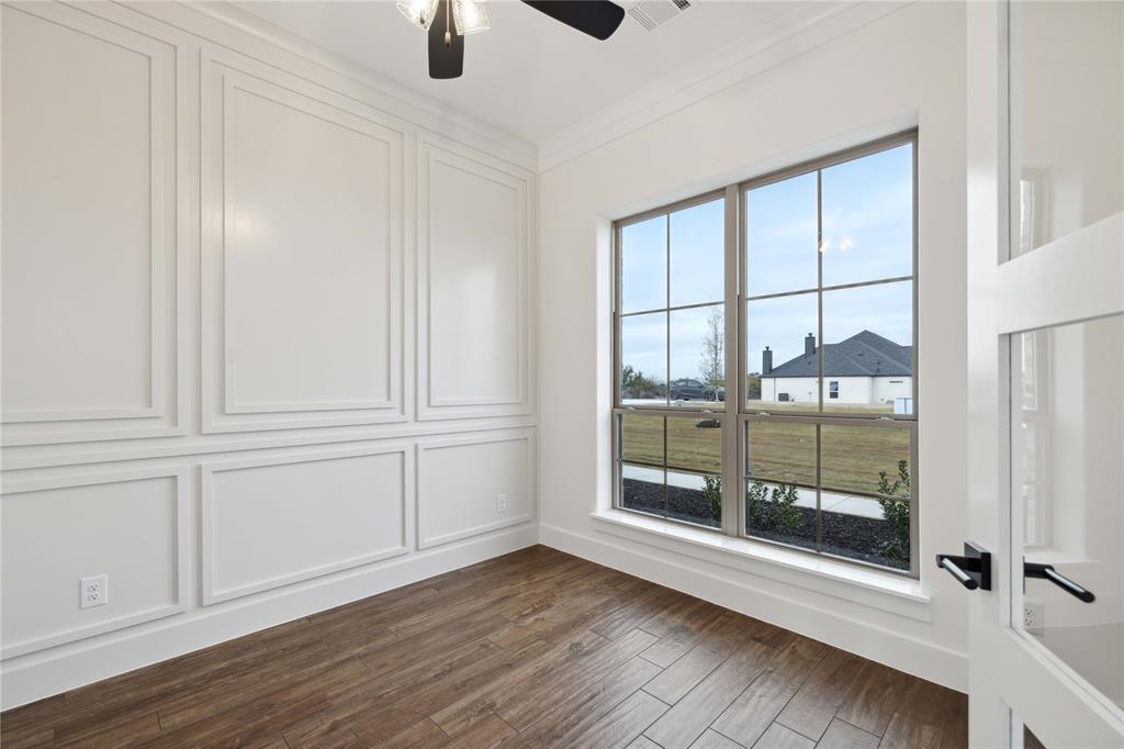 209 Oak Meadow Lane