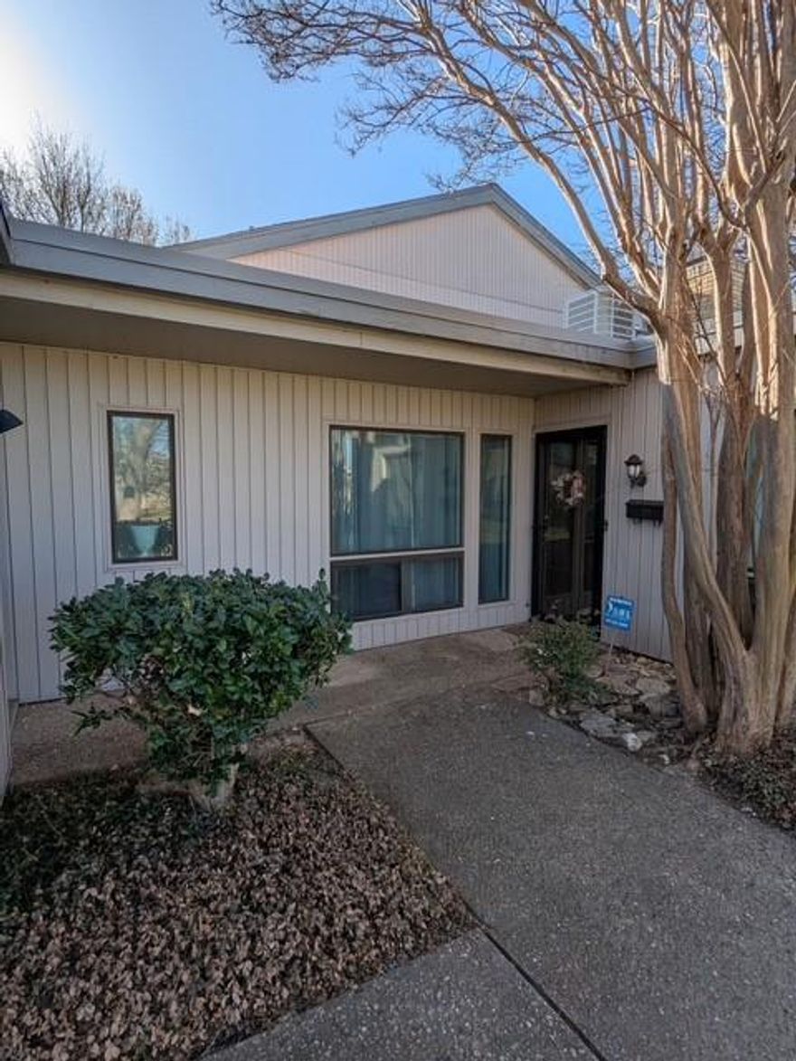 Welcome to this charming 2 bedroom, 2 bath home, a perfect blend of modern updates and classic charm. Ready for its new owner with an updated kitchen featuring stainless steel appliances and updated flooring. Nestled in a friendly neighborhood, this property boasts: A cozy backyard with a for outdoor entertaining and relaxing. A comfortable inviting living room with a wood-burning fireplace, perfect for family and friends. Just minutes away from shopping centers and recreational facilities. Enjoy the convenience of being just minutes away from parks, restaurants, and major highways, making your daily commute a breeze.

Don't miss the opportunity to make this delightful house your new home. Ready for its new owners to move in and create lasting memories. Schedule a tour today.