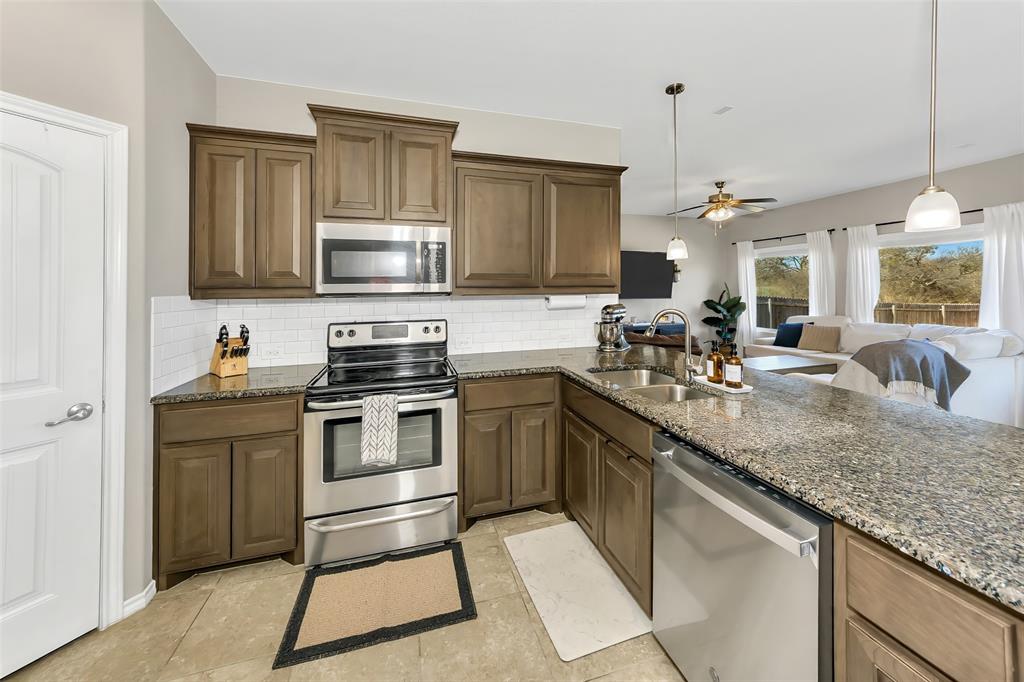 LOST CREEK NORTH - Residential