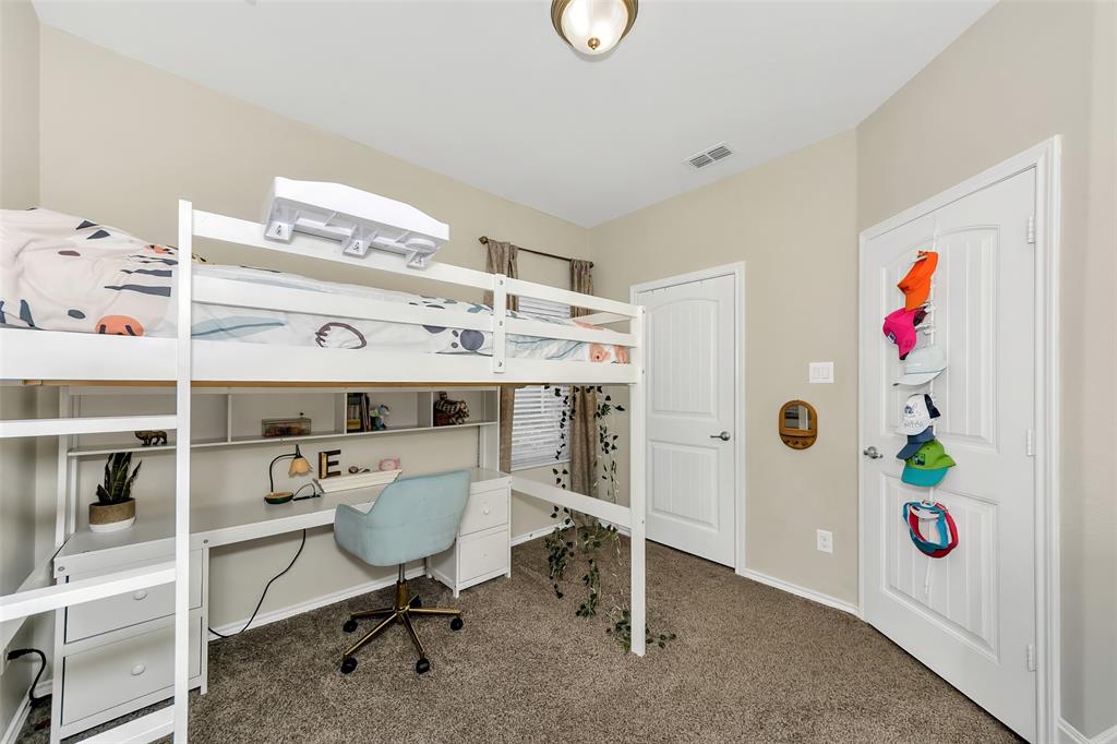 LOST CREEK NORTH - Residential