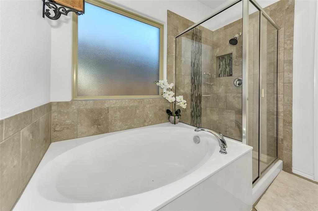 LOST CREEK NORTH - Residential